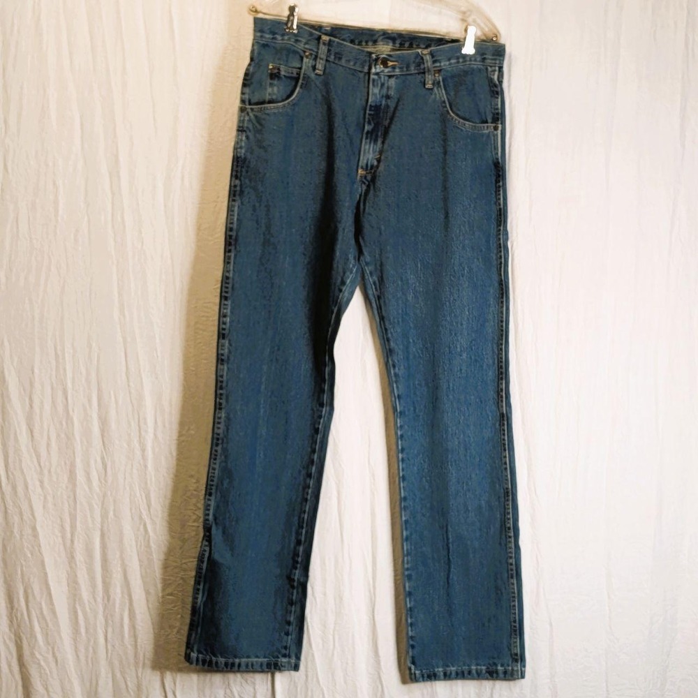 Wrangler Rugged Wear Relaxed Straight Mens Jeans Classic 34" x 34"
